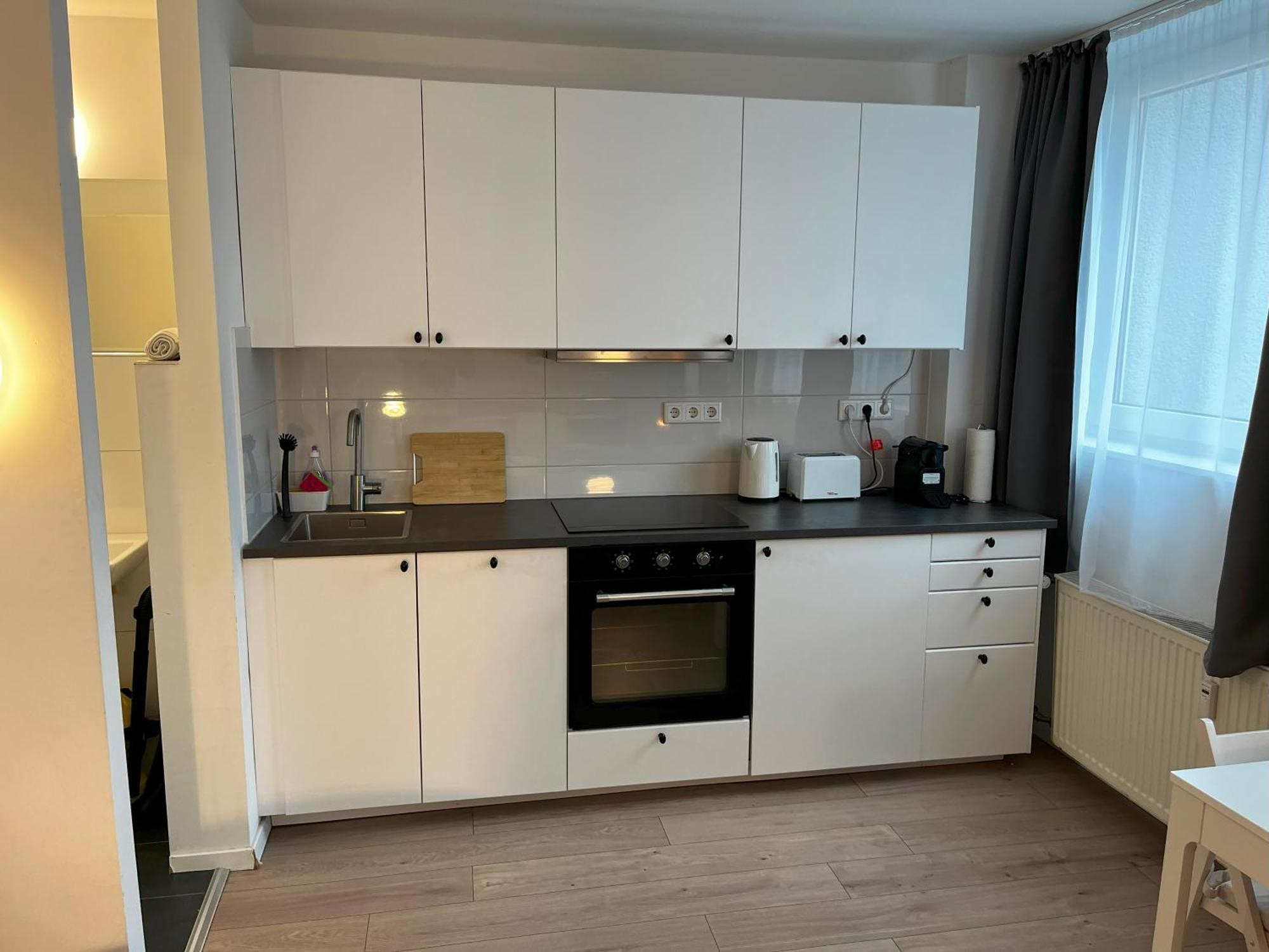 Appartement Stylish In Friesenplatz, Heart Of