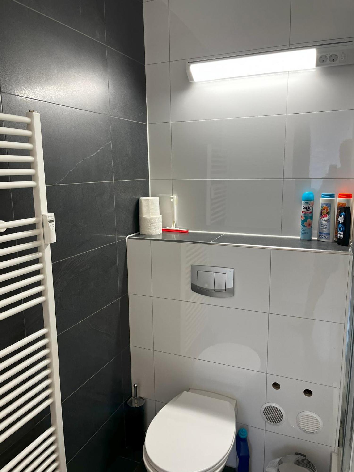 Appartement Stylish In Friesenplatz, Heart Of